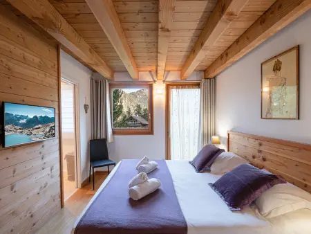 Superbe chalet 4 étoiles 8 pers, proche pistes, Wi-Fi, parking - Photo 7