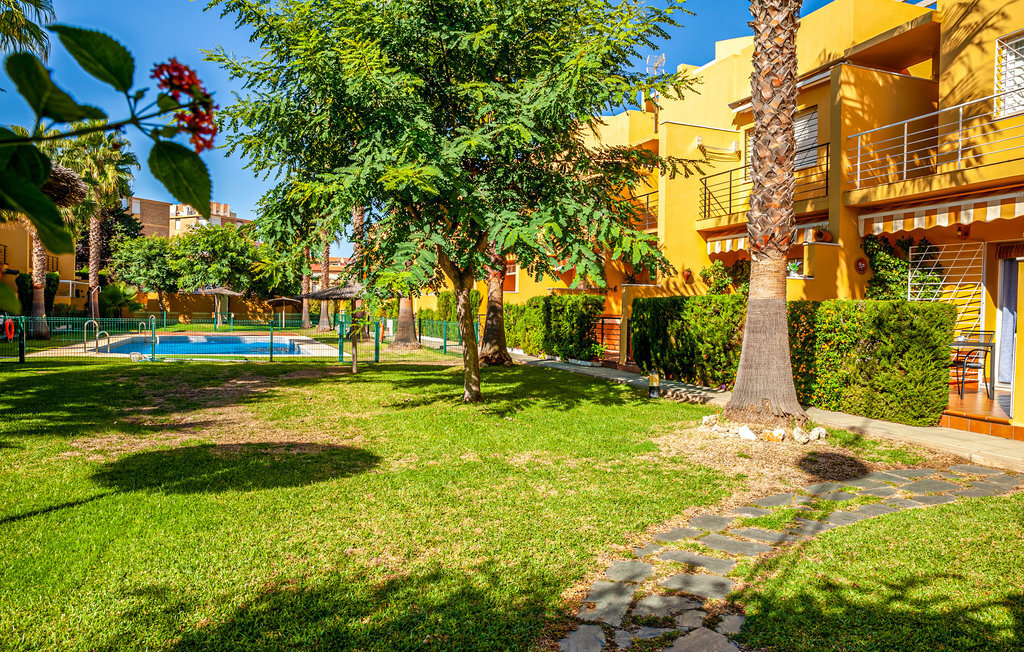 Maison 2 chambres avec piscine à 400 m de la plage - Photo 14