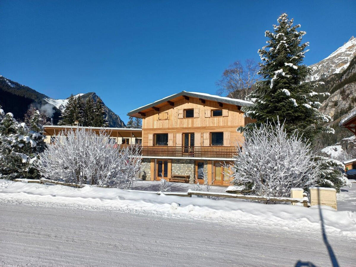 Chalet 6 pièces ensoleillé, poêle à bois, balcon sud - Photo 18