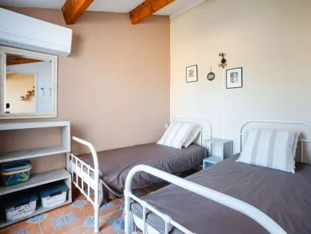 Pavillon confortable à Narbonne-Plage avec piscine et parking privés - Photo 5