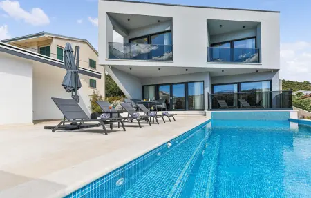 Location maison à Marina