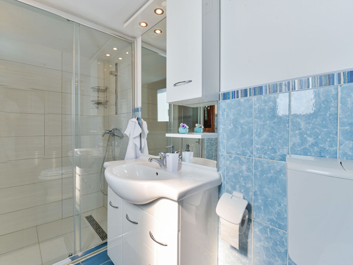 Maison Otavia avec piscine privée à Bilice - Photo 23