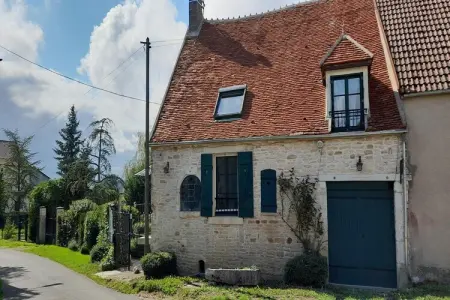 Location maison à BREUGNON, Geräumiges Ferienhaus mit Garten