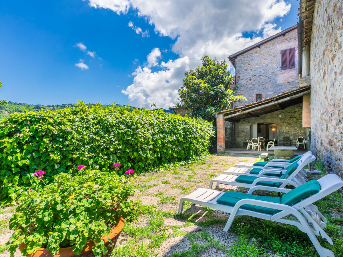 Gite Taverna, maison rustique en Chianti avec piscine - Photo 3
