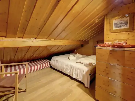 Chalet Méribel : Ski aux pieds, spacieux, lumineux avec cheminée - Photo 5