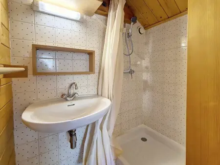 Chalet Méribel : Ski aux pieds, spacieux, lumineux avec cheminée - Photo 9