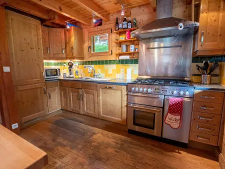 Chalet spacieux à Méribel pour 8 pers · Wi-Fi inclus - Photo 4