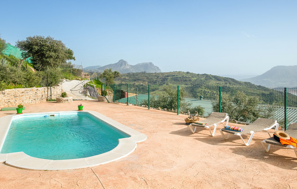 Maison 4 chambres avec piscine et vue sur le barrage - Photo 10