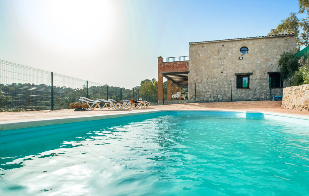 Maison 4 chambres avec piscine et vue sur le barrage - Photo 12