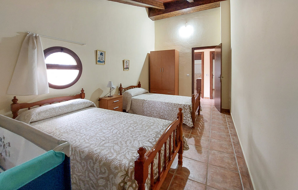 Maison 4 chambres avec piscine et vue sur le barrage - Photo 35
