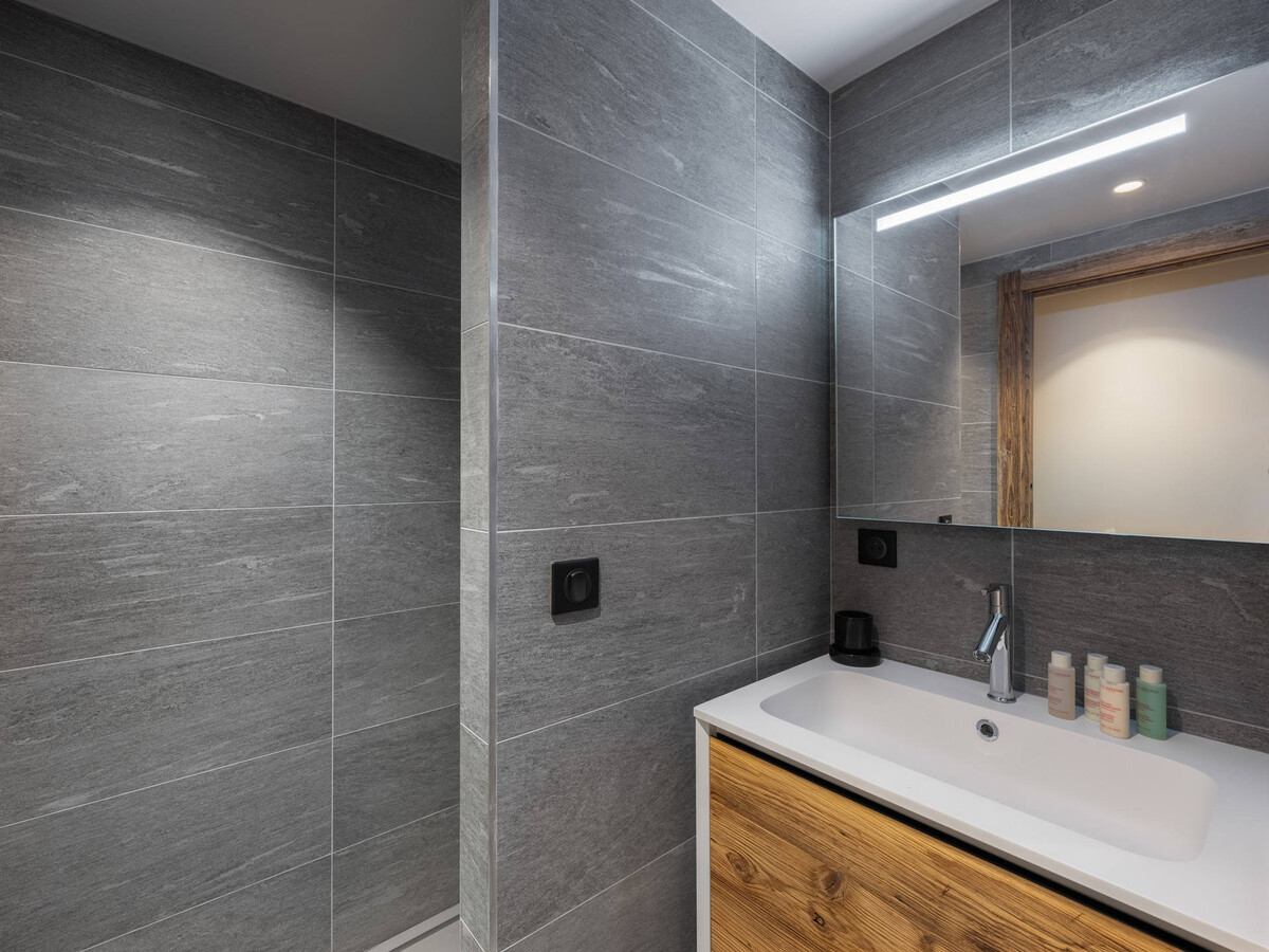 Appartement 140 m² Megève, 4 chambres, piscine & wellness - Photo 7