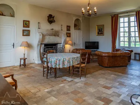 Gîte de la Fuye : château XVIIIe, piscine chauffée et sauna : photo 6