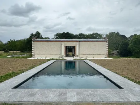 Gîte de la Fuye : château XVIIIe, piscine chauffée et sauna : photo 18