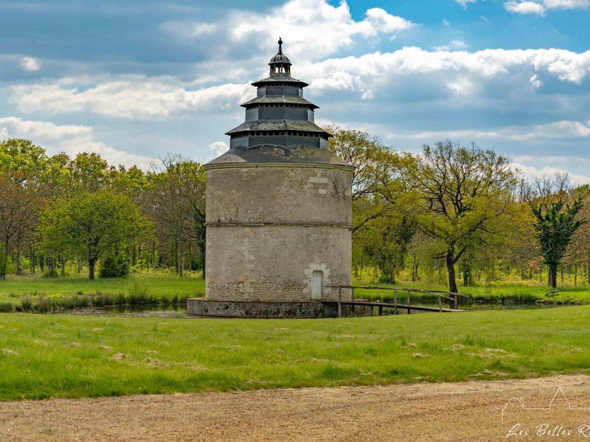 Gîte Château XIXème, Piscine Chauffée & Sauna à Monnaie - Photo 4