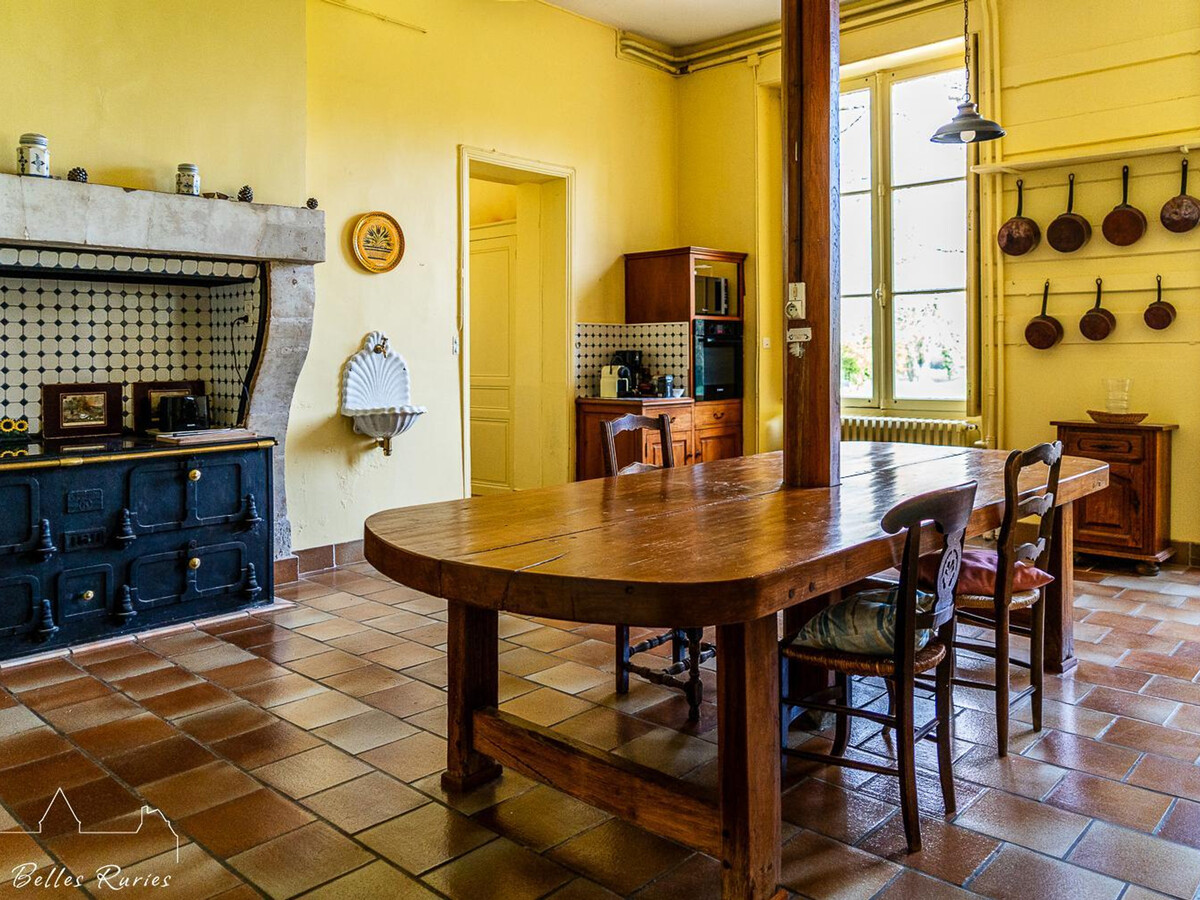Gîte Château XIXème, Piscine Chauffée & Sauna à Monnaie - Photo 9