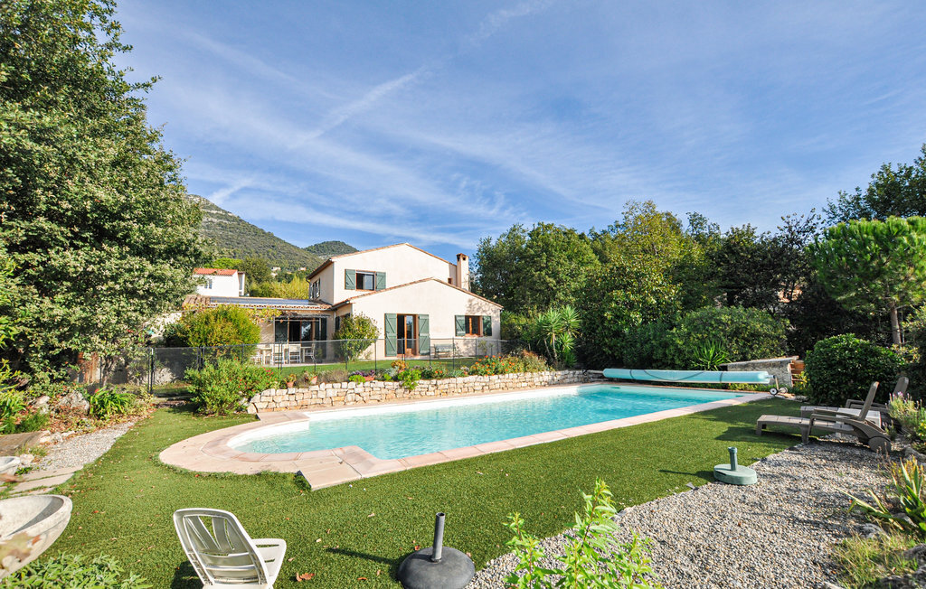 Maison 5 chambres avec piscine privée à Saint-Jeannet - Photo 1