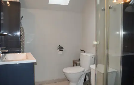 Maison en pierre Brélidy, jardin clôturé, 4 personnes : photo 8