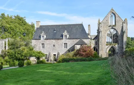Maison en pierre Brélidy, jardin clôturé, 4 personnes : photo 18