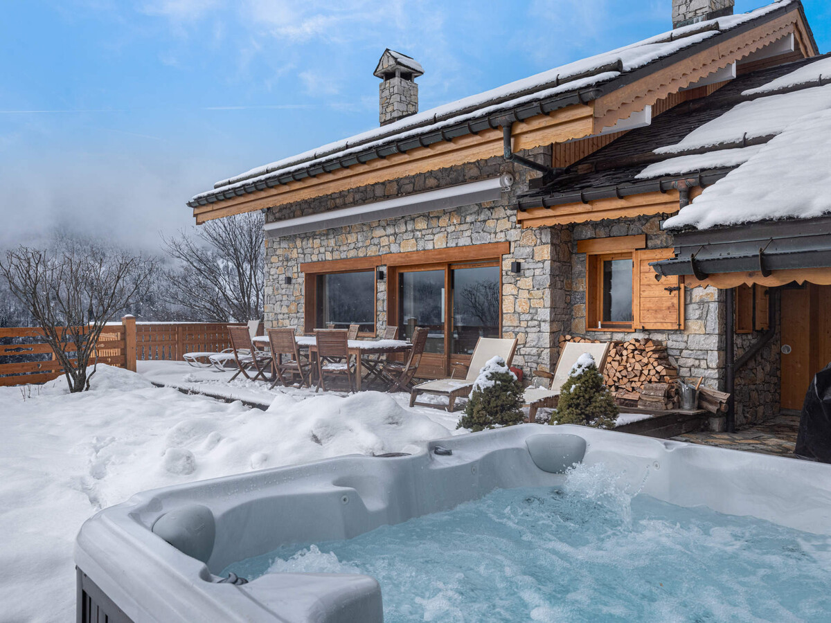 Chalet Les Morilles, 5 chambres avec jacuzzi à Méribel - Photo 3