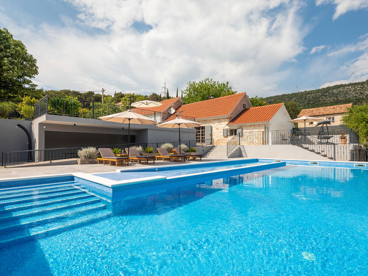 Villa di Pietra – Maison 6 pers. piscine chauffée Šibenik - Photo 1
