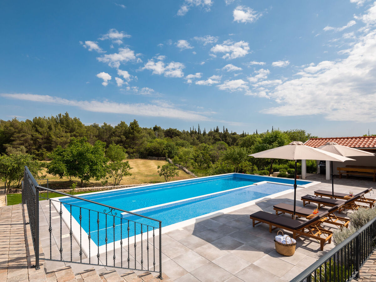 Villa di Pietra – Maison 6 pers. piscine chauffée Šibenik - Photo 2
