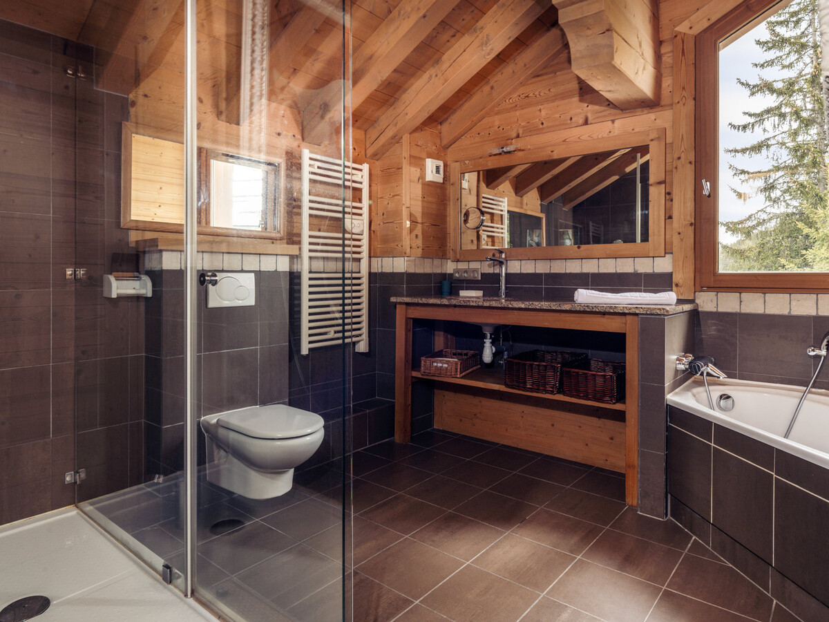 Chalet Cisampo 140m² avec cheminée et bain nordique - Photo 5