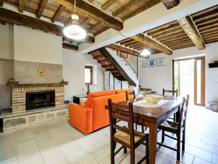 Turi, Maison 7 personnes à Sassofortino - Photo 9