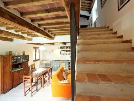 Turi, Maison 7 personnes à Sassofortino - Photo 11