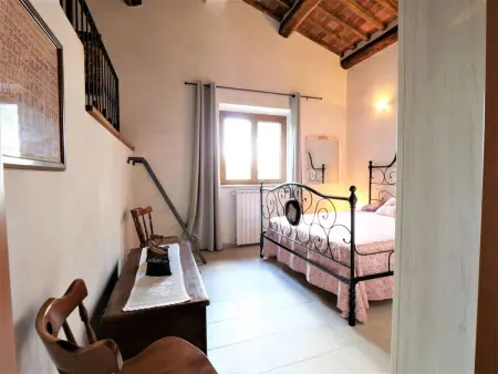 Turi, Maison 7 personnes à Sassofortino - Photo 15