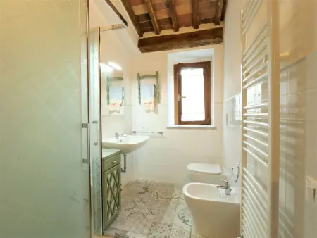 Turi, Maison 7 personnes à Sassofortino - Photo 20
