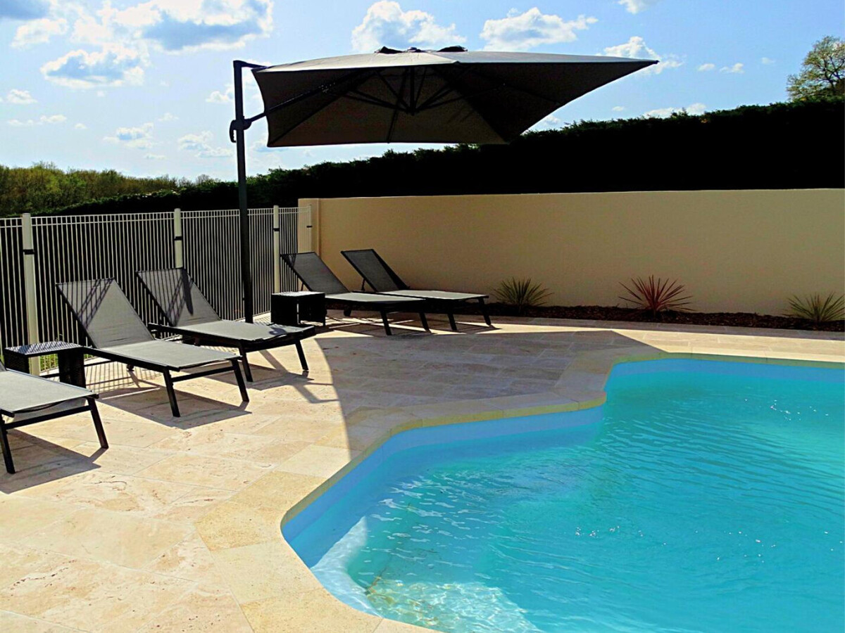 Gîte 8 personnes à Montmoreau : piscine et ferme pédagogique - Photo 3