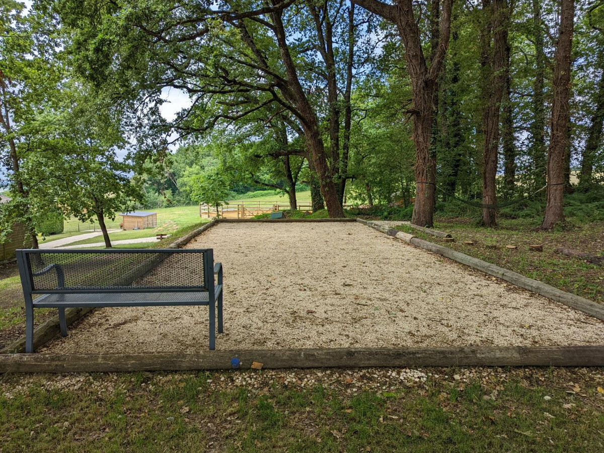 Gîte 8 personnes à Montmoreau : piscine et ferme pédagogique - Photo 11