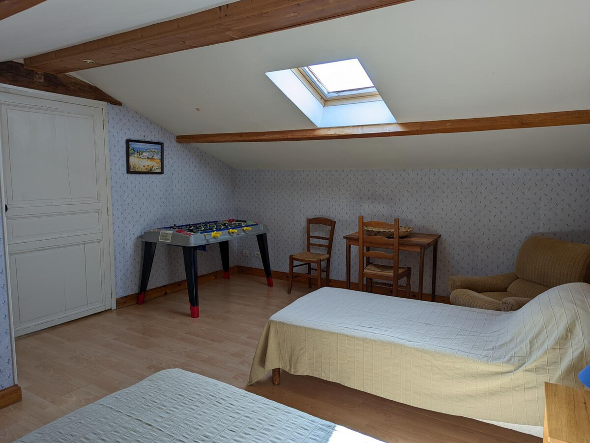 Gîte en pierre 6 pers. à Bellon, jardin 550 m² et cheminée - Photo 10