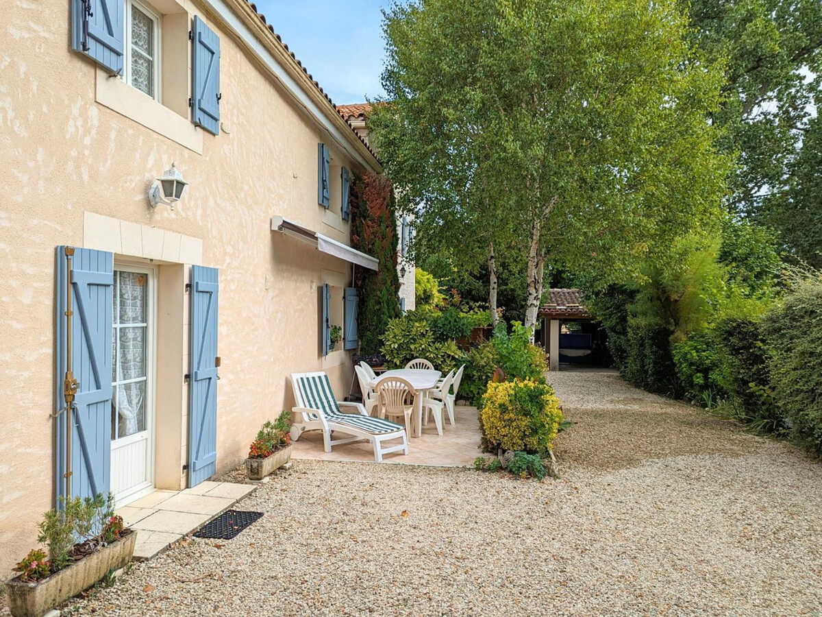 Gîte 5 pers. sur la Charente avec accès rivière - Photo 1