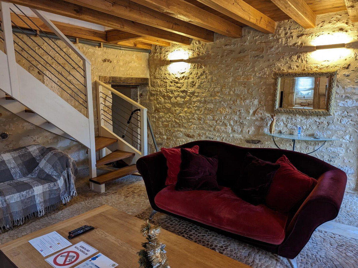 Gîte en pierre avec cheminée, jardin et accueil chevaux - Photo 29