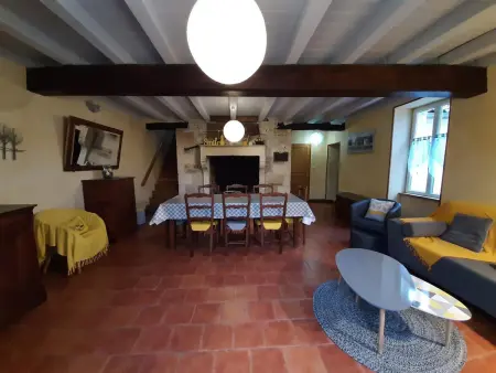 Gîte cosy avec 3 chambres, cour privée, baby-foot et internet, équipements bébé inclus, animaux permis - Photo 10
