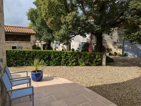 Gîte cosy avec 3 chambres, cour privée, baby-foot et internet, équipements bébé inclus, animaux permis - Photo 23