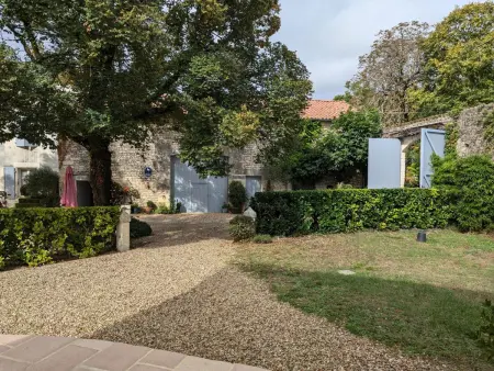 Gîte cosy avec 3 chambres, cour privée, baby-foot et internet, équipements bébé inclus, animaux permis - Photo 24