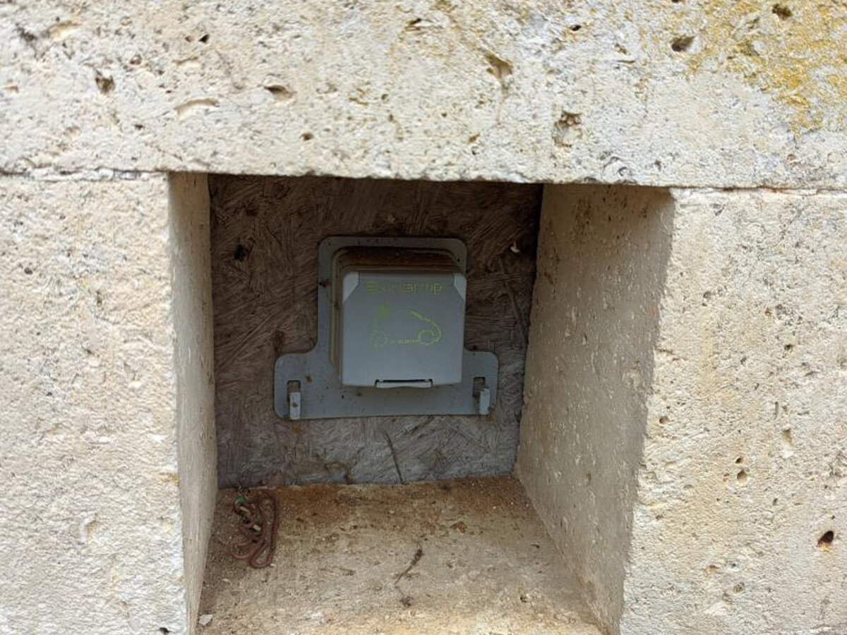 Gîte 5 pers. avec piscine chauffée et jacuzzi à Charras - Photo 35