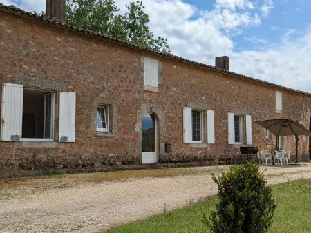 Gîte charmant au cœur d'un château historique avec parc, proche de Cognac, idéal famille et nature - Photo 27