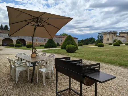 Gîte charmant au cœur d'un château historique avec parc, proche de Cognac, idéal famille et nature - Photo 28