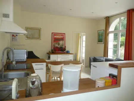 Gîte paisible avec jardins privatifs à Cognac, proche des sentiers de randonnée, animaux acceptés - Photo 4