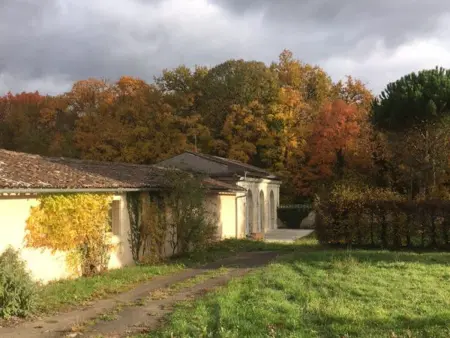 Gîte paisible avec jardins privatifs à Cognac, proche des sentiers de randonnée, animaux acceptés - Photo 18