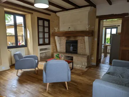 Gîte 8 pers. piscine chauffée et jardin clos à Val des Vignes : photo 9