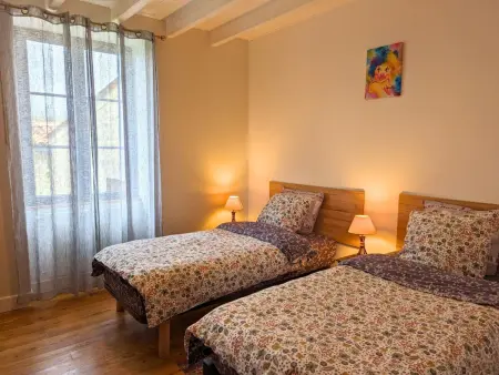 Gîte 8 pers. piscine chauffée et jardin clos à Val des Vignes : photo 18