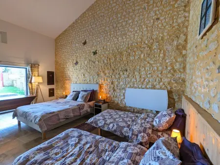 Gîte 8 pers. piscine chauffée et jardin clos à Val des Vignes : photo 22