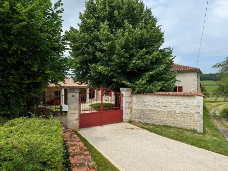 Gîte 8 pers. piscine chauffée et jardin clos à Val des Vignes : photo 33