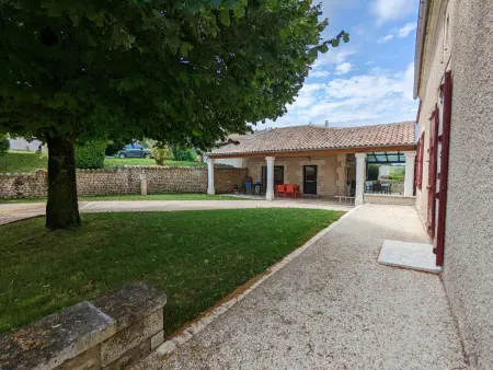 Gîte 8 pers. piscine chauffée et jardin clos à Val des Vignes : photo 34