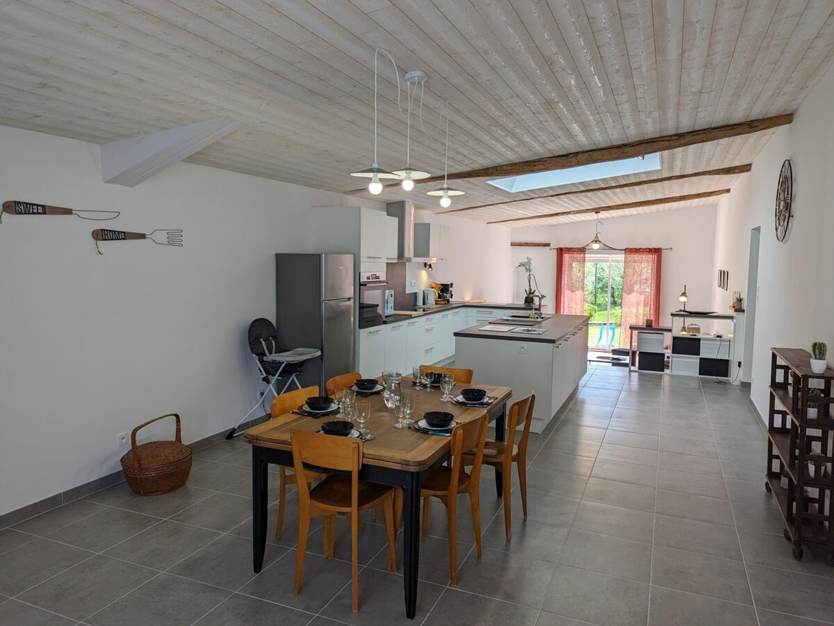 Gîte en pierres rénové, 6 pers., jardin 250m², Montboyer - Photo 4