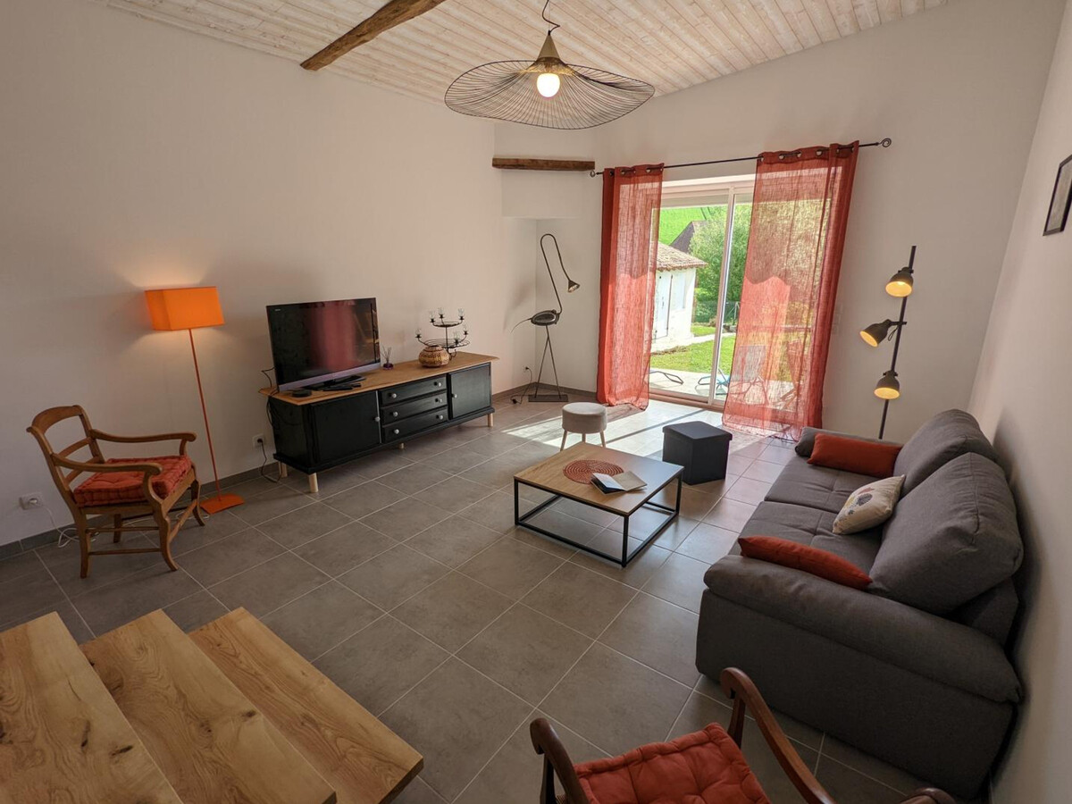 Gîte en pierres rénové, 6 pers., jardin 250m², Montboyer - Photo 26